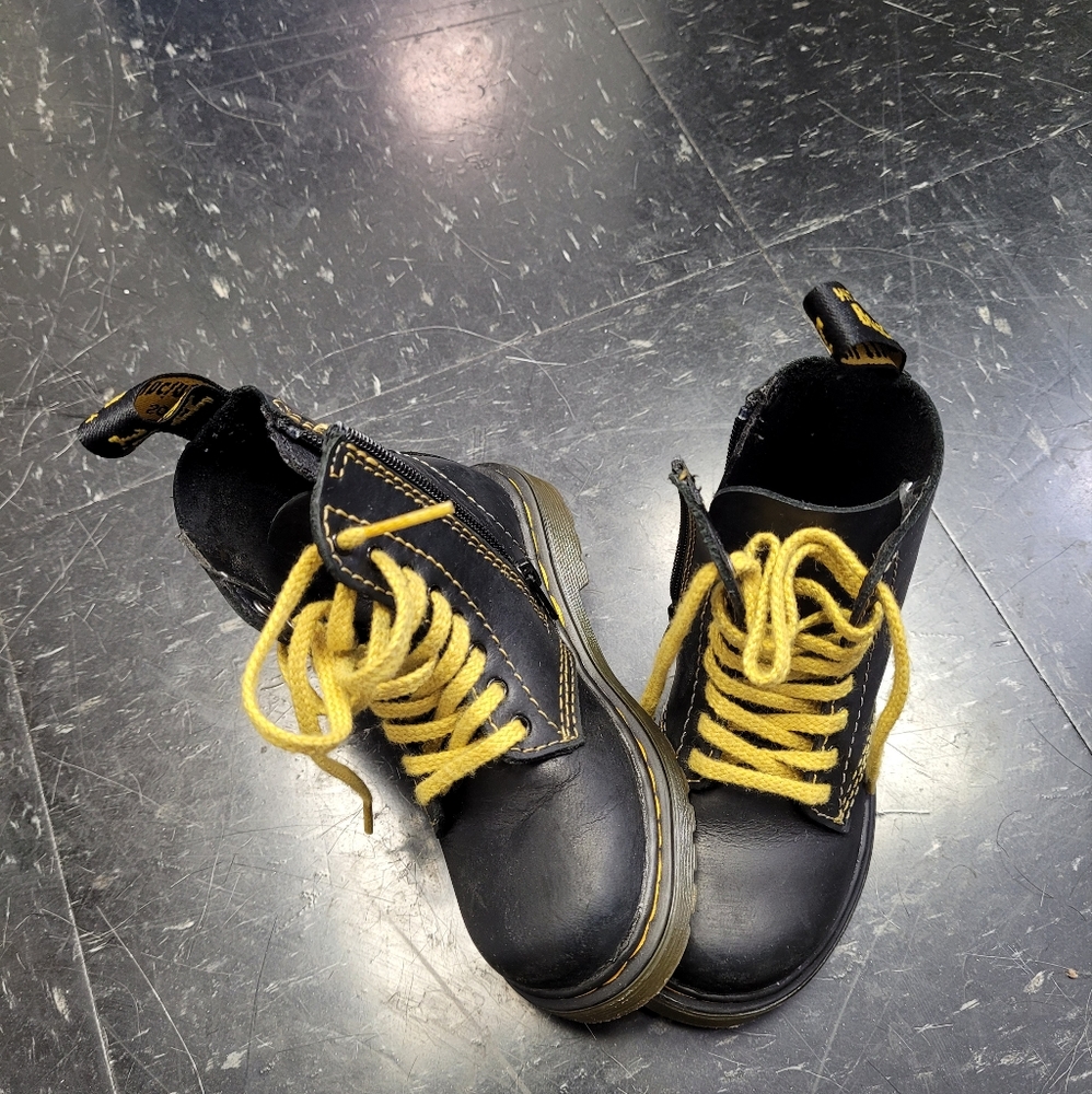 Dr. Martens, Baby/ toddler 7c boots, black